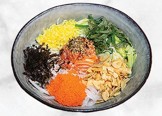 Fresh Salmon Vegetable Bowl